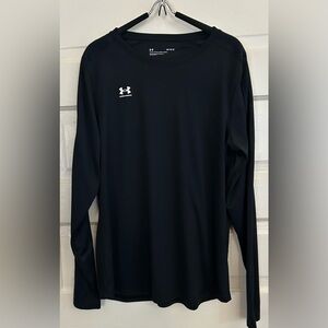 NWOT Under Armour Black Long Sleeve Performance Tee, size L